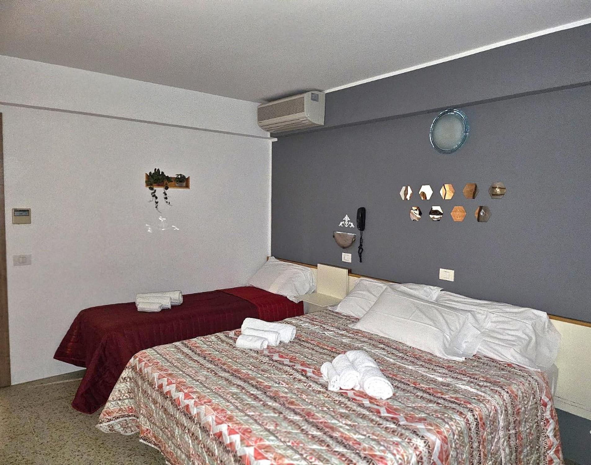 Hotel Villa Rosa Мисано Адриатико Екстериор снимка